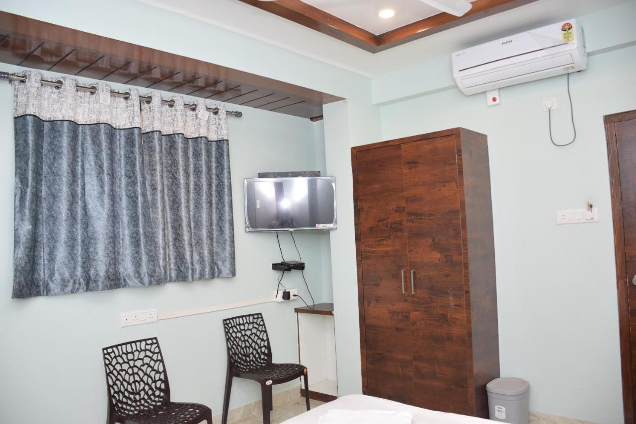 Shankar Residency, Akkalkot Akalkot Exterior photo